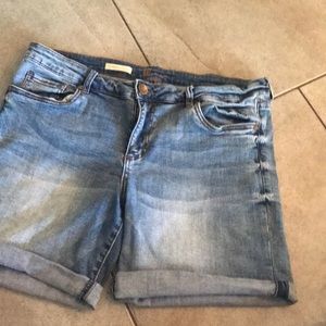 Kut jean shorts